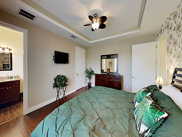 Cape Coral Home 1009800