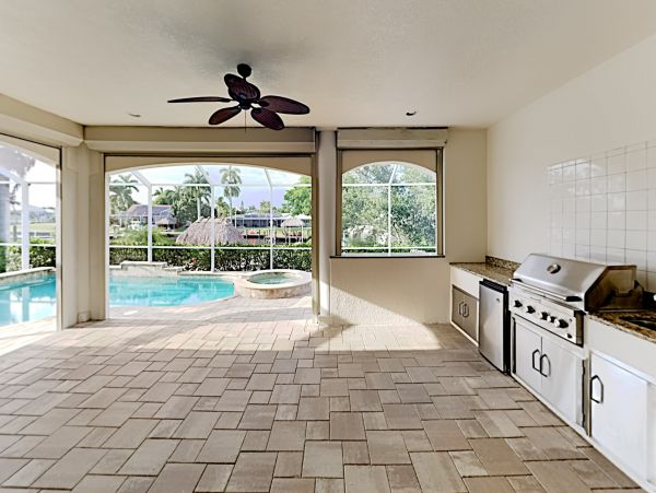 Cape Coral Home 1009800