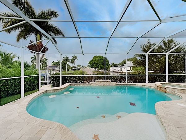 Cape Coral Home 1009800