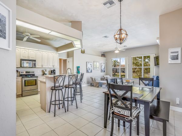 Cape Coral Home 1009801