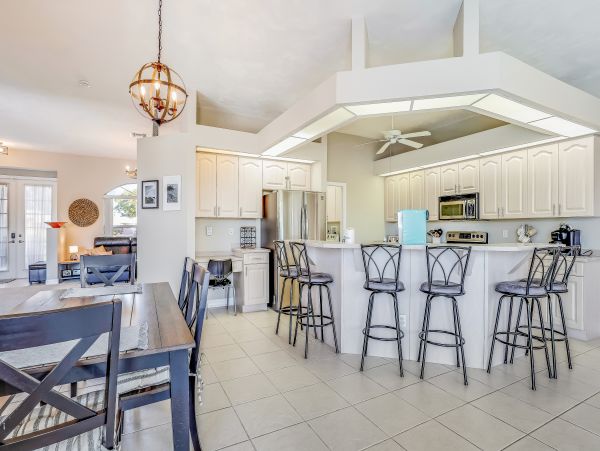 Cape Coral Home 1009801