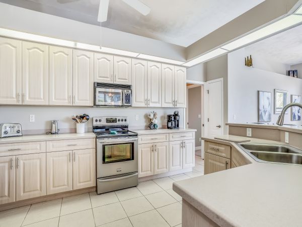 Cape Coral Home 1009801
