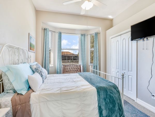 Cape Coral Home 1009801