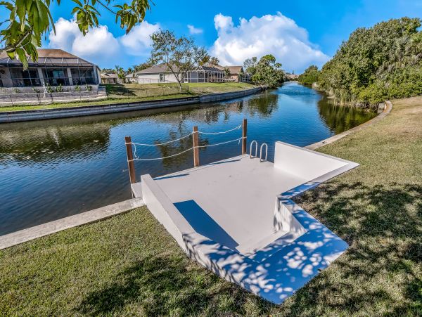 Cape Coral Home 1009801