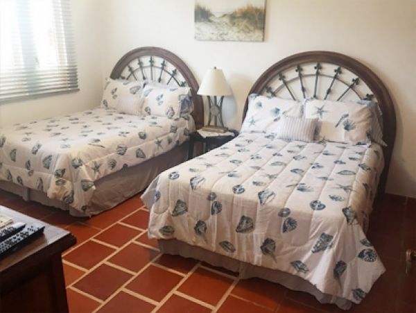 Two Bedroom Villa with 3 Community Pools & 2 Tennis Courts