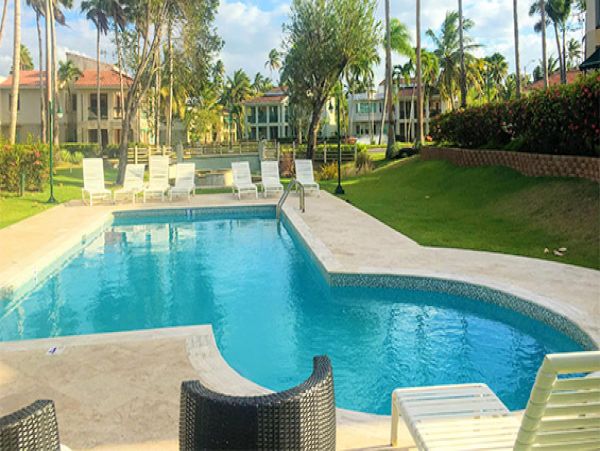 Two Bedroom Villa with 3 Community Pools & 2 Tennis Courts