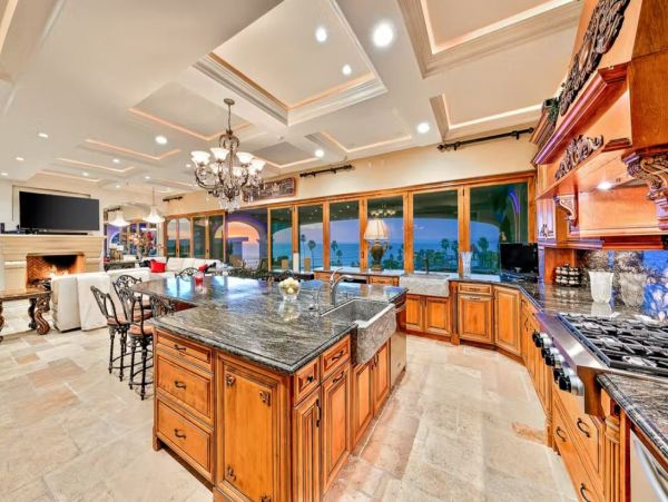 San Clemente Luxurious Vacation Home with Amazing Views