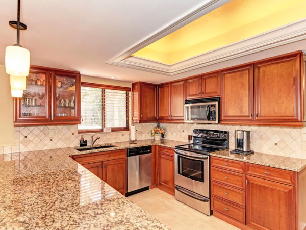 Walk to Beach Walk to South Village Siesta Key condo
