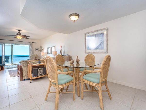 Two-Story Vacation Rental with Gulf Views