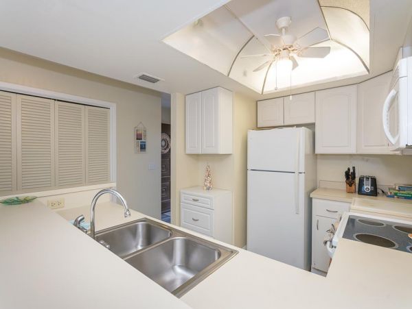 Spacious Vacation Rental with 2 Bedrooms & Gulf Views