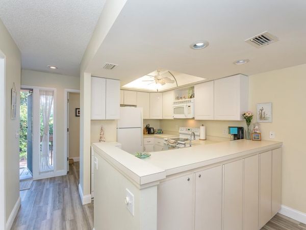 Spacious Vacation Rental with 2 Bedrooms & Gulf Views