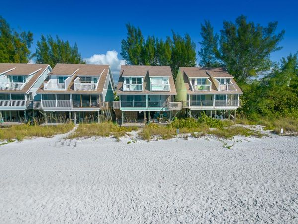 Spacious Vacation Rental with 2 Bedrooms & Gulf Views