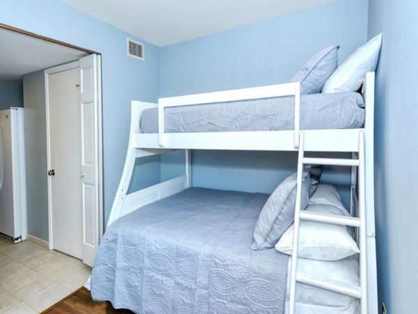 Bay View Siesta Key Vacation Condo 3 Bedrooms Walk To Beach