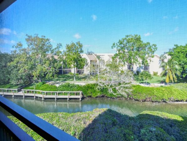 Bay View Siesta Key Vacation Condo 3 Bedrooms Walk To Beach