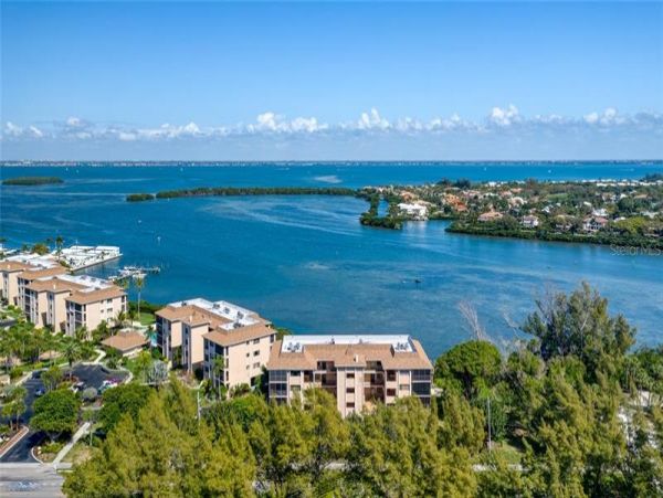 Bay View Siesta Key Vacation Condo 3 Bedrooms Walk To Beach
