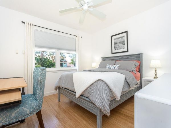 Beautiful 2-Bedroom Vacation Home in Placida Shared Pool & Docks