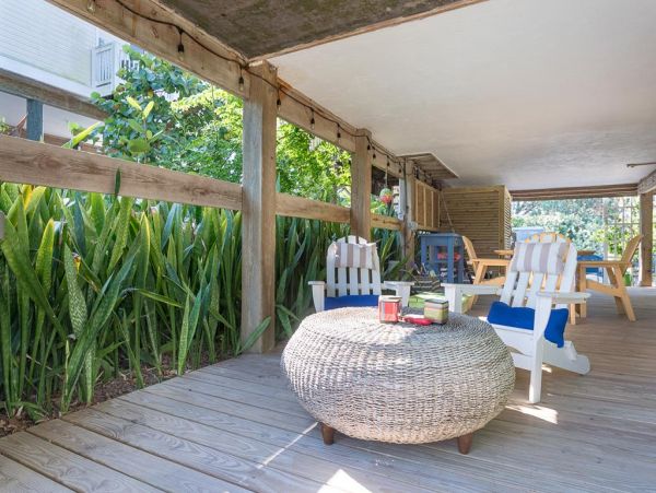 Beautiful 2-Bedroom Vacation Home in Placida Shared Pool & Docks