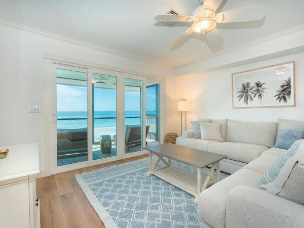 Boca Grande Two Bedroom House with Full Ocean View Sleeps 6