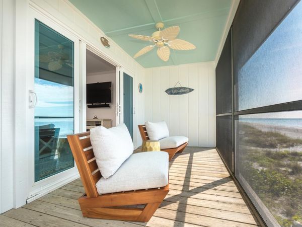 Boca Grande Two Bedroom House with Full Ocean View Sleeps 6