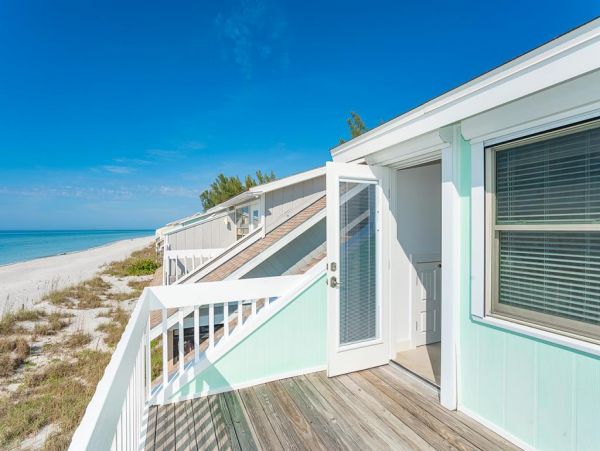 Boca Grande Two Bedroom House with Full Ocean View Sleeps 6