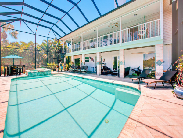 Short walk to Bonita Beach Access #1