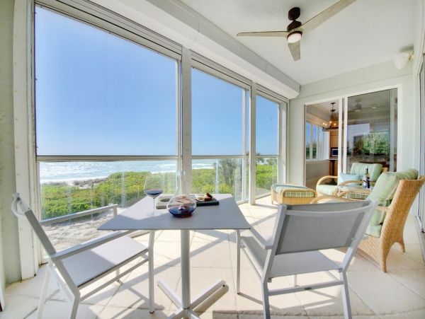 Beachfront Luxury 4 Bedroom Home in Bonita Springs