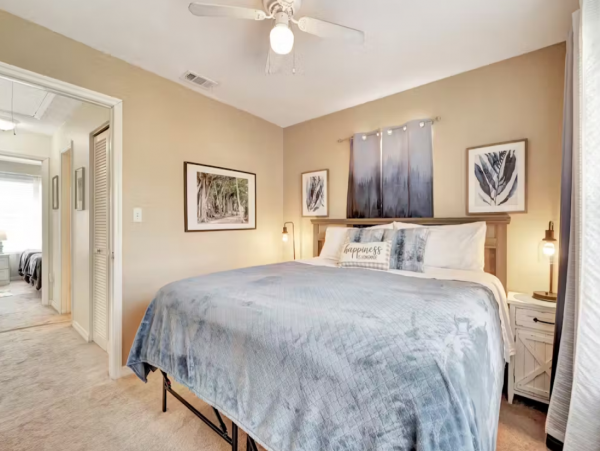 Charming 2 Bedroom Vacation Condo in Fort Myers