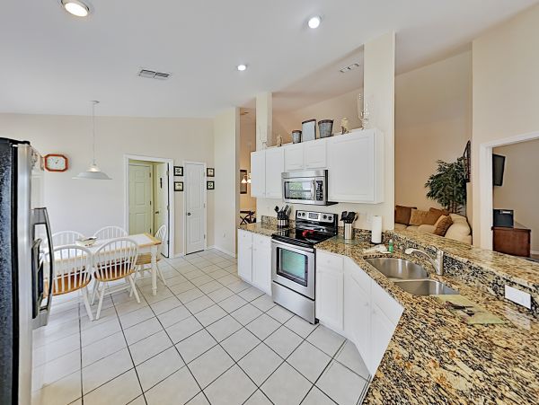Fort Myers Home 1009834