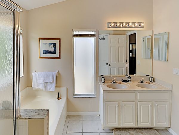 Fort Myers Home 1009834