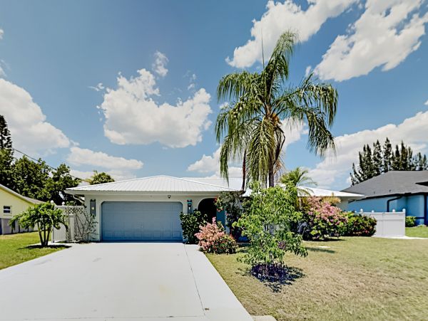 Fort Myers Home 1009835