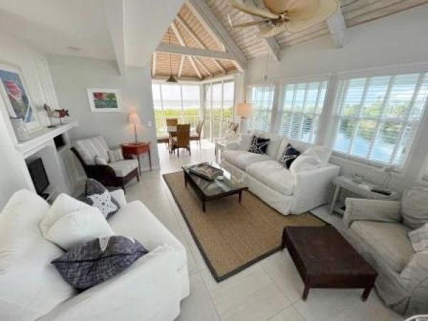 Gulf Views Vacation Home Three Bedroom in Boca Grande