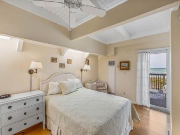 Gulf Views Vacation Home Three Bedroom in Boca Grande