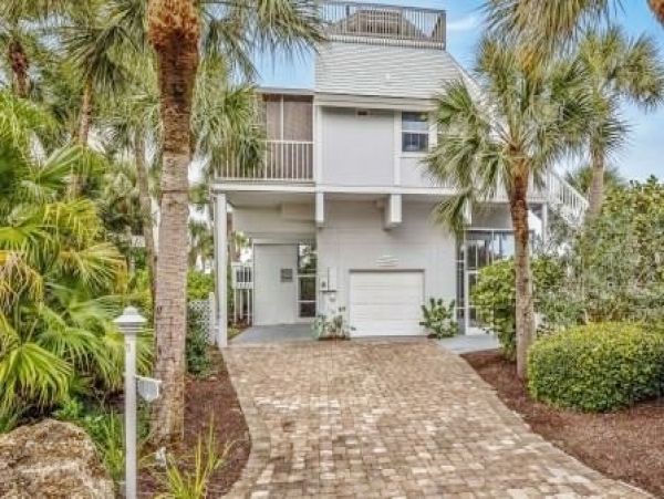 Gulf Views Vacation Home Three Bedroom in Boca Grande