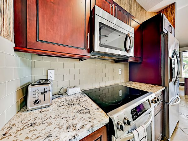 Fort Myers Home 1009839