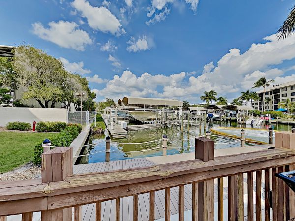 Dreamy Fort Myers Corner Condo 200 Ft To the Beach!