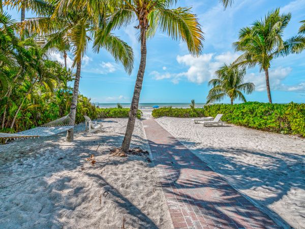 Fort Myers Home 1009841