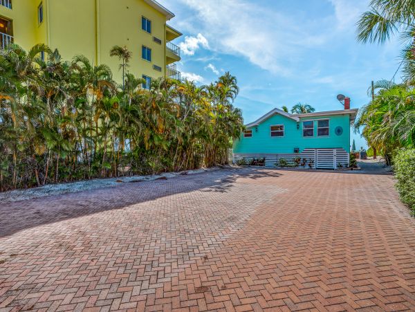 Fort Myers Home 1009841