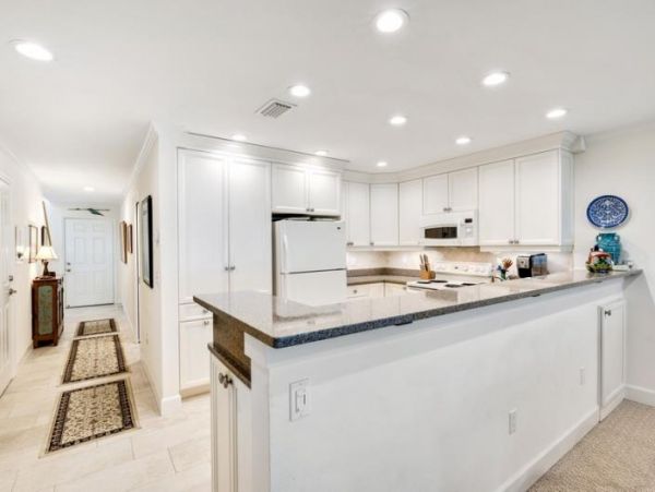 Boca Grande Beachfront 3 Bedroom Townhome with Gulf Views