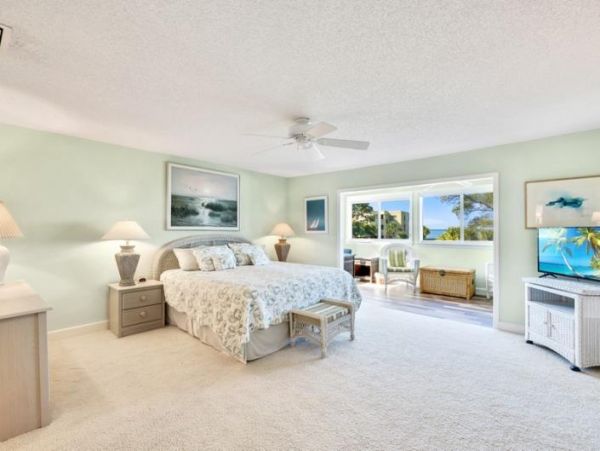 Boca Grande Beachfront 3 Bedroom Townhome with Gulf Views