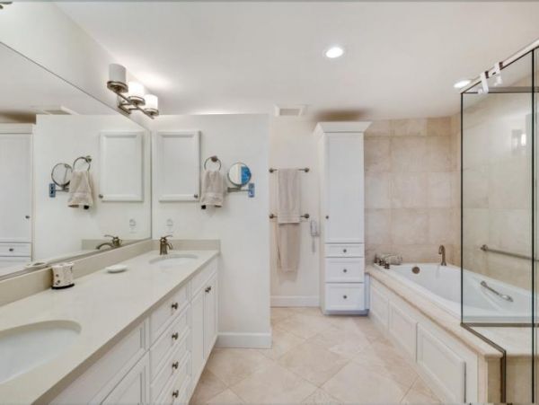 Boca Grande Beachfront 3 Bedroom Townhome with Gulf Views