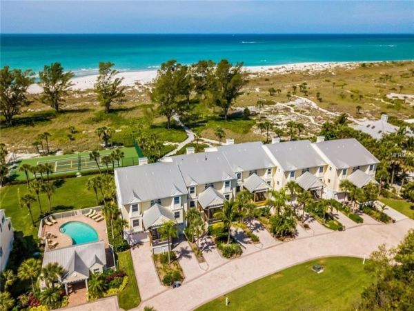 Boca Grande Beachfront 3 Bedroom Townhome with Gulf Views