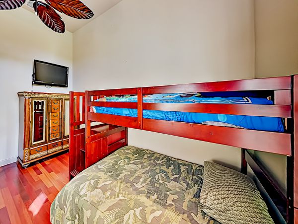 Fort Myers Home 1009843