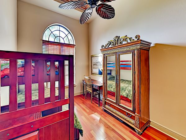 Fort Myers Home 1009843