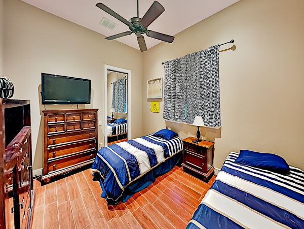 Fort Myers Home 1009843