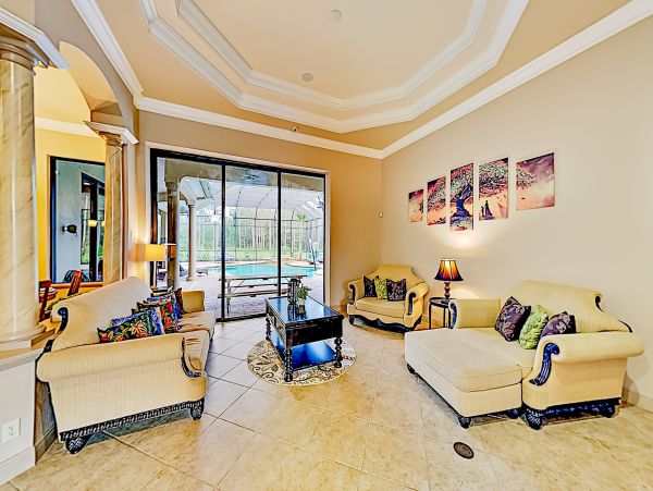 Fort Myers Home 1009843