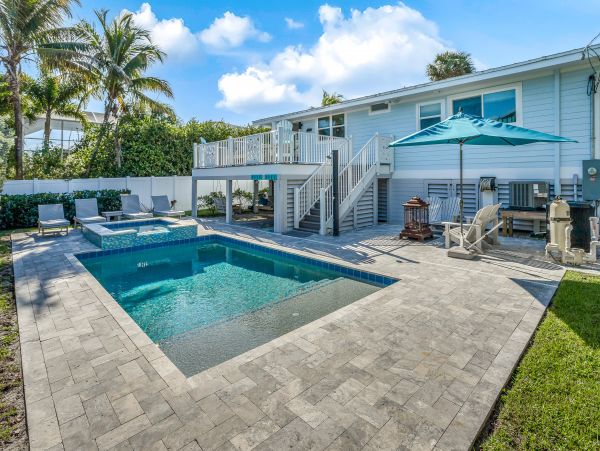Fort Myers Home 1009844