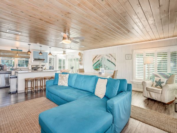 Fort Myers Home 1009844