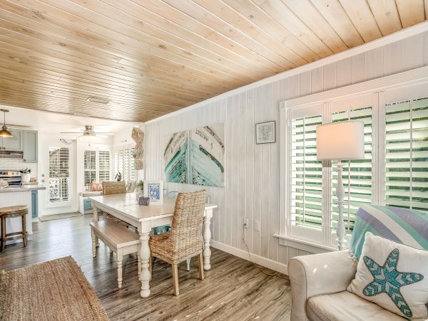 Fort Myers Home 1009844