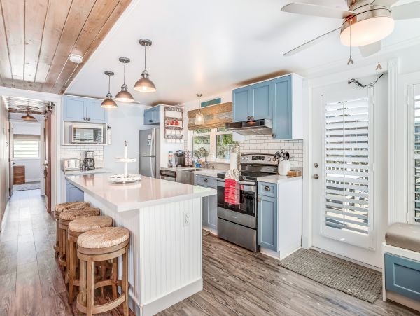 Fort Myers Home 1009844