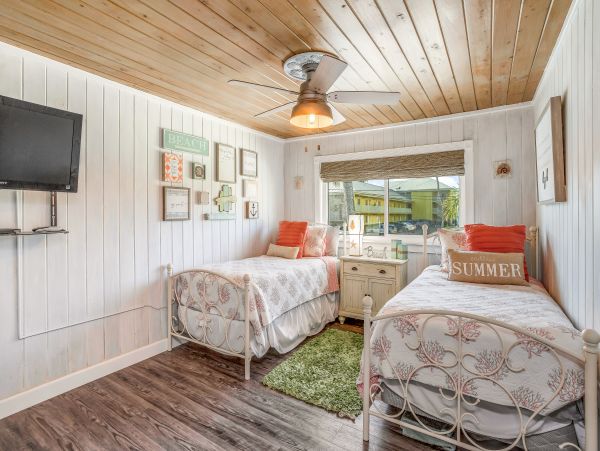 Fort Myers Home 1009844